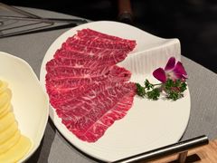 -左庭右院鲜牛肉火锅黑金店(陆家嘴中心店)