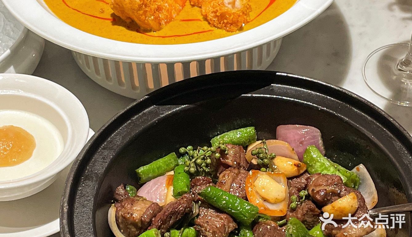 艾特你的饭搭子请你吃 这家店回头客超多想吃你就来