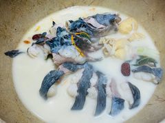 -滇小鱼·云南野生菌火锅(上杭路店)