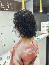 -镁连社·美联社