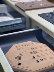 -HeyJewel全球独立设计师原创首饰集合店