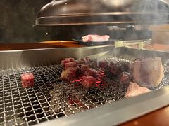 雪花肉粒-肉甲韩国木炭烤肉(新壹街1店)