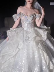 -欣薇婚纱(新源乐汇城店)