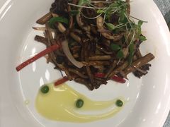 -雀蓝川菜(奥体广场店)