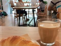 -Cafe Villa