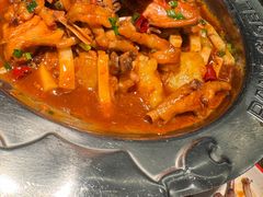 -胖哥俩肉蟹煲(湖滨银泰in77店)
