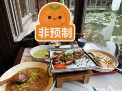 -绿茶餐厅(龙井船宴· 品牌总店)