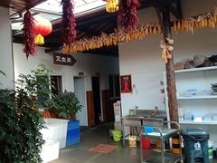 -李东农庄(中南百草园地标店)