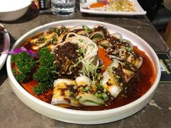 -三人行骨头王火锅(长寿店)