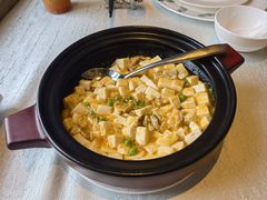 蟹粉豆腐煲-和平饭店·龙凤厅 Dragon Phoenix