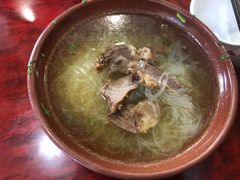 牛肉粉丝汤-公园饭店