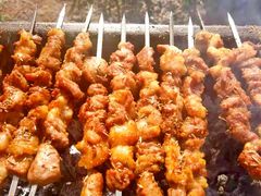 -明月食府(二区干二路店)