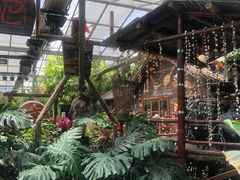 -呀路古热带植物园-恐龙馆