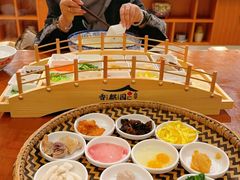-香麒园·过桥米线·南湖雅宴