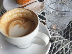 -Takapuna Beach Cafe