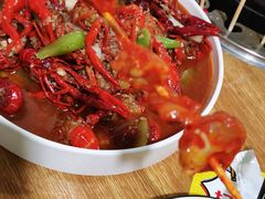 -茸梅路右拐龙虾-农家菜(松江店)