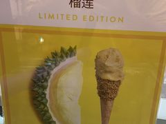 -VENCHI 闻绮(上海佛罗伦萨小镇店)