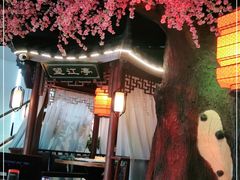 -荷塘秋月·本帮江浙菜(国权路店)