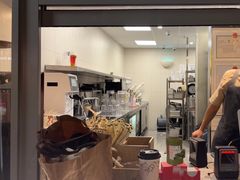 -喜茶(上海淮海中路渔阳里店)