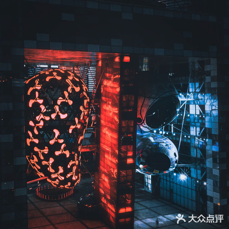 上海｜打卡北外滩最酷地标：魔都心脏[爱心]