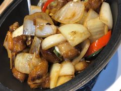 洋葱粒粒骨煲-滋味满屋美食坊(上海街店)