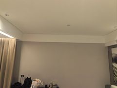 -杭州西湖湖滨银泰亚朵酒店