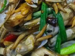 -鑫悦楼煎蟹·16年海鲜大排档