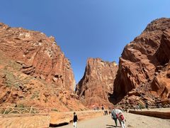 -天山神秘大峡谷