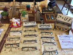 -肆兮眼镜·蔡司·徕卡战略合作店(大坪店)