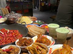 -萍姐火锅·公路夜市(武汉首店)