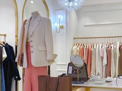 -nana showroom娜娜家服装店