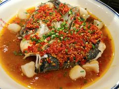 老坛剁椒鱼头-剁椒入味(黄土岭店)