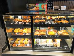 面包甜点陈列柜-星巴克(厦门SM新生活广场店)