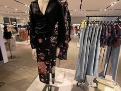 -ZARA(世贸天阶店)
