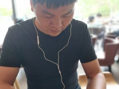 -星巴克臻选(郑州中原万达店)