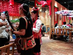 -老滇山寨•云南特色菜•地方菜•民族风情歌舞表演(金碧店)