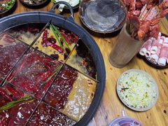 -正南齊北重庆老火锅(光华村直营店)