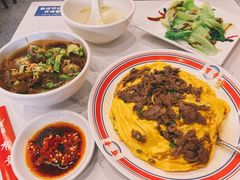 牛肉滑蛋饭-有章牛杂(石厦店)