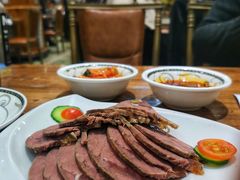 -清真·玛丽亚新疆菜主题餐厅(浙江中路店)