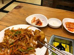 -喇喇排骨火锅·传统韩式脊骨汤(望京西园总店)