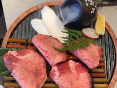 -轻烧烤肉(光谷步行街店)
