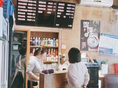 -真真鲜馄饨店(启蒙路店)