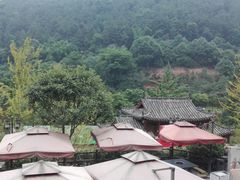 -楠柏弯休闲山庄(梨花溪店)