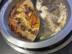 -沸炉重庆老火锅(军事博物馆店)