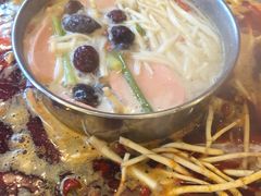 -山城年华老火锅(玉林店)