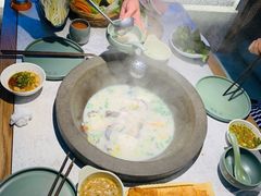 原味原汁锅-鲜潭蒸汽石锅鱼(五道口购物中心店)