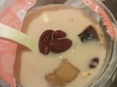 -八婆婆烧仙草(中山路店)