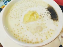 椰汁西米黑糯米榴莲-甜津美