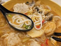 -谭仔米线(皇庭广场店)