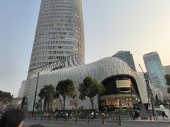 -上海尚嘉中心